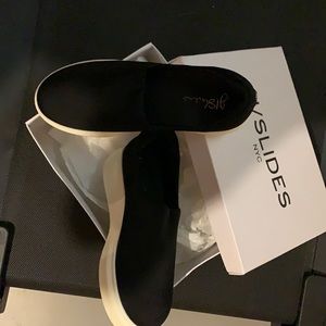 J/slides women’s size 10